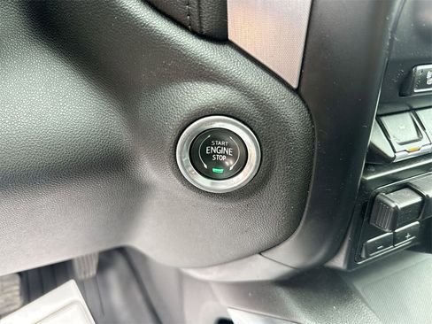 Used 2019 GMC Sierra 1500 SLT w/ SLT Premium Plus Package image 22