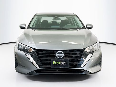 Used 2024 Nissan Sentra SV w/ All-Weather Package image 2