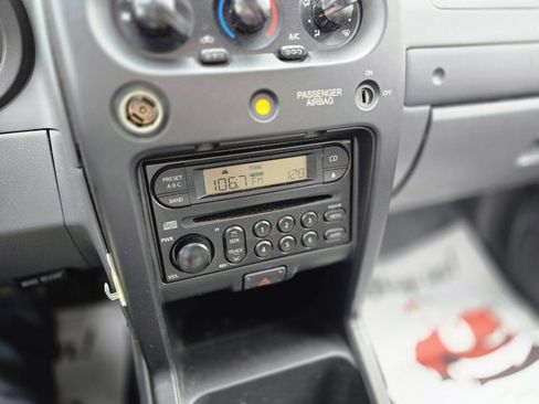 Used 2004 Nissan Frontier XE w/ (VTP) Value Truck Pkg image 20