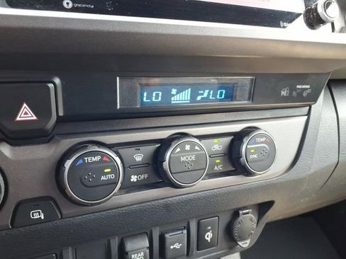 Used 2023 Toyota Tacoma TRD Off-Road AWD/4WD image 16