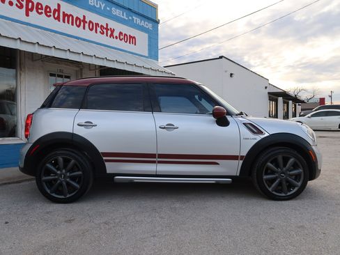 Used 2016 MINI Cooper Countryman S FWD image 4