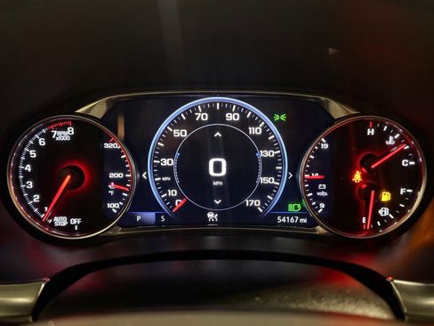 Used 2023 Chevrolet Traverse Premier FWD image 21