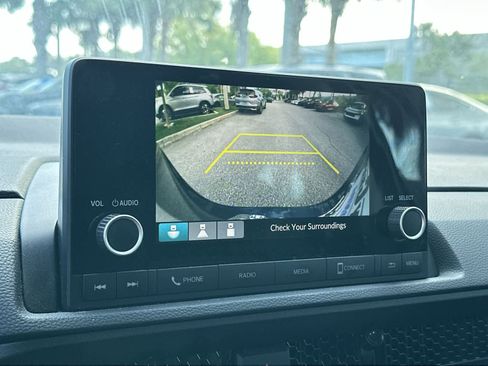 Used 2024 Honda CR-V LX image 36