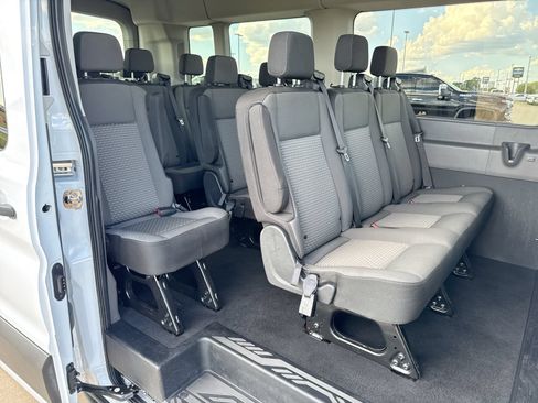 Used 2025 Ford Transit 350 XLT RWD image 24