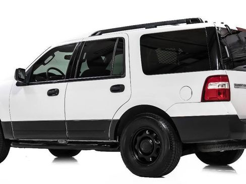 Used 2014 Ford Expedition XL RWD image 4