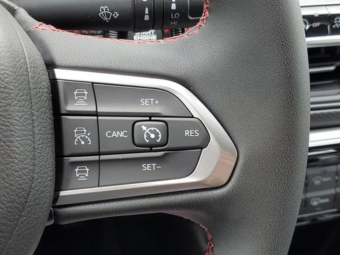 New 2026 Jeep Compass Trailhawk AWD/4WD image 11