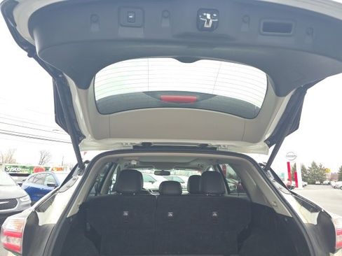 Certified 2018 Nissan Murano SL w/ Moonroof Package image 16