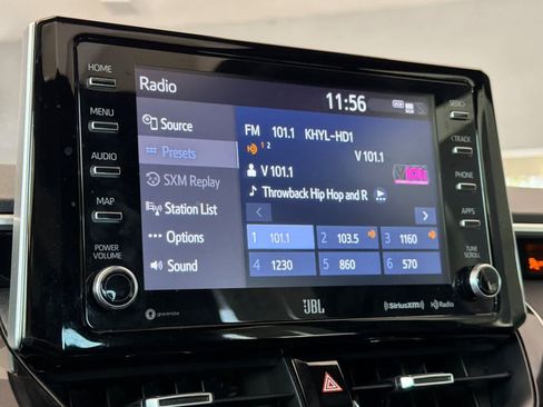 Used 2021 Toyota Corolla SE w/ SE Premium Package FWD image 18