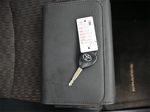 Used 2010 Toyota 4Runner SR5 image 10