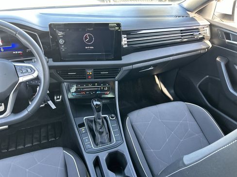 Used 2026 Volkswagen Jetta Sport FWD image 13