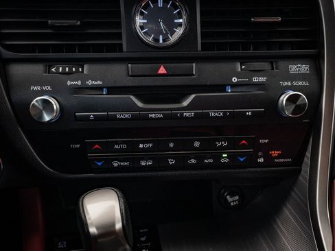 Used 2017 Lexus RX 450h AWD image 40