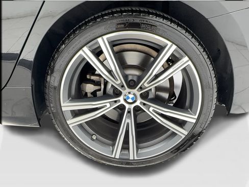 Used 2022 BMW 330i Sedan w/ Driving Assistance Package RWD image 12