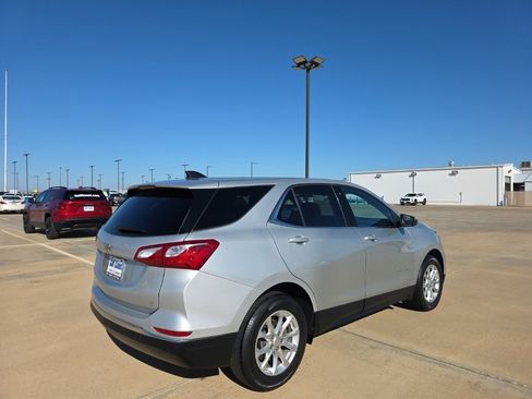 Used 2020 Chevrolet Equinox LT image 7