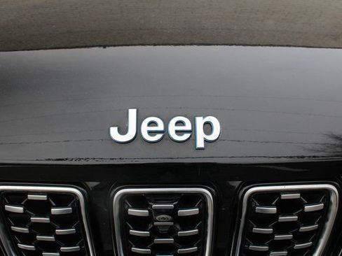 Used 2022 Jeep Grand Cherokee Summit image 15