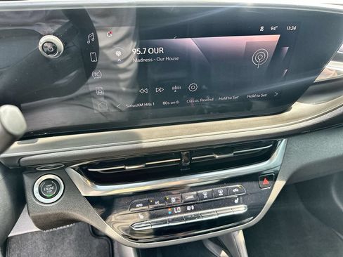 Used 2026 Buick Envista Avenir FWD image 28