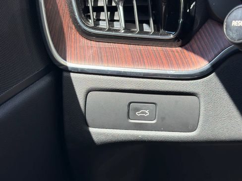 Used 2023 Volvo XC60 B5 Plus w/ Protection Package Premier AWD/4WD image 34