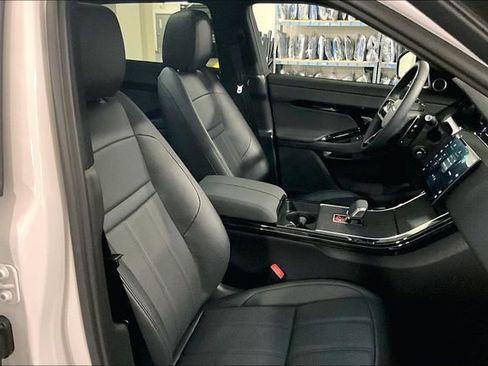 Certified 2024 Land Rover Range Rover Evoque S image 6