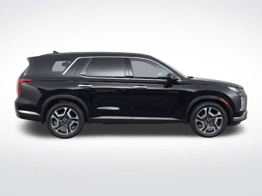 Used 2023 Hyundai Palisade SEL w/ Premium Package FWD image 8