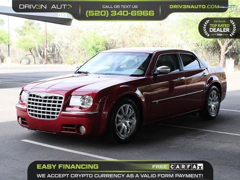 Used 2009 Chrysler 300 C w/ Luxury Group II image 3