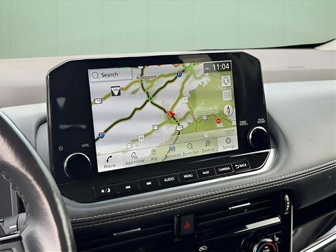 Used 2023 Nissan Rogue SL w/ SL Premium Package image 23