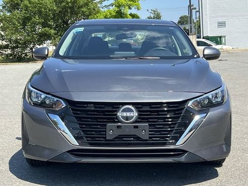 Used 2025 Nissan Sentra SV FWD image 16
