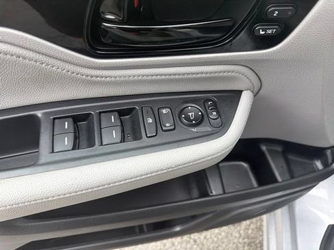 Used 2023 Honda Odyssey Touring image 15