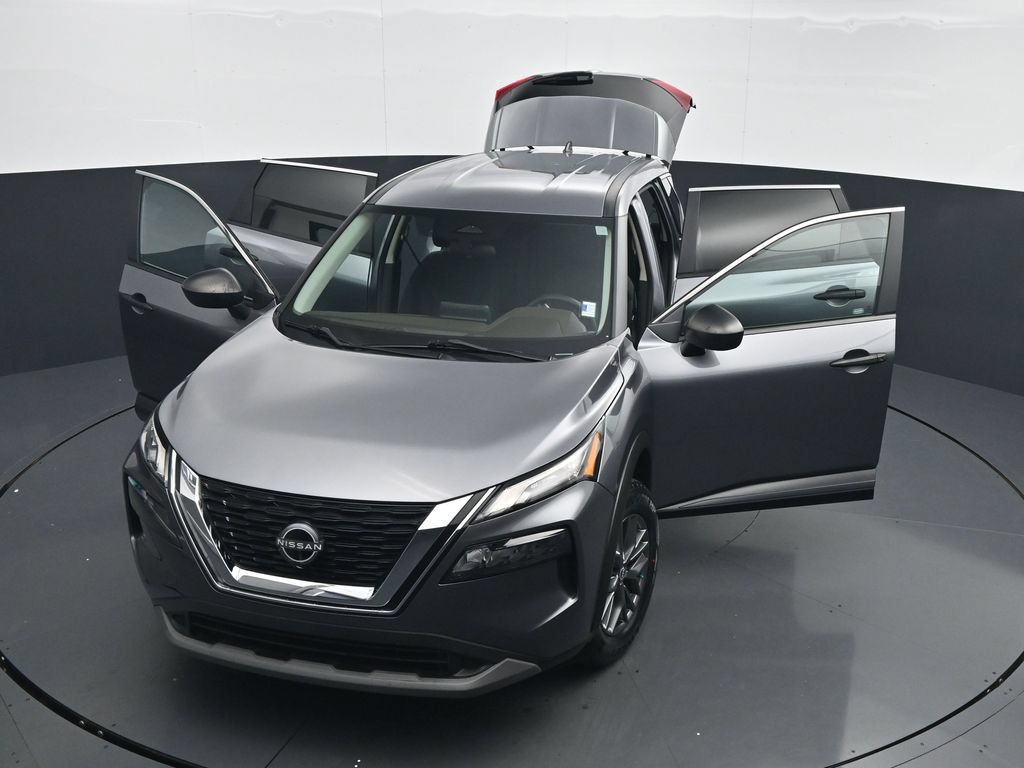 Used 2023 Nissan Rogue S AWD/4WD image 50