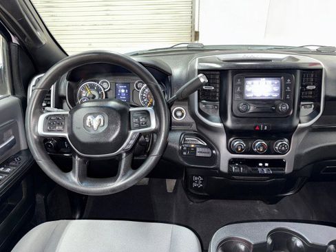 Used 2021 RAM 2500 Big Horn image 17