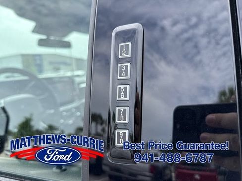 New 2026 Ford F250 Lariat w/ Chrome Package AWD/4WD image 9