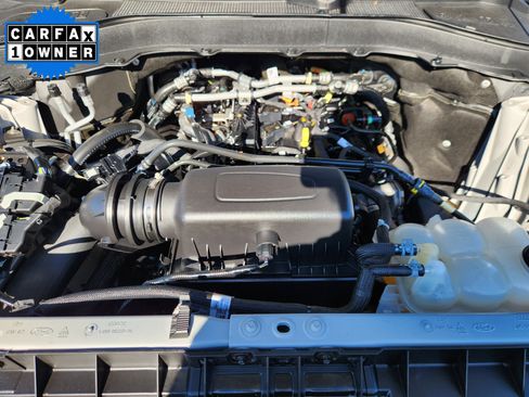 Used 2022 Ford Explorer XLT w/ Equipment Group 202A image 20