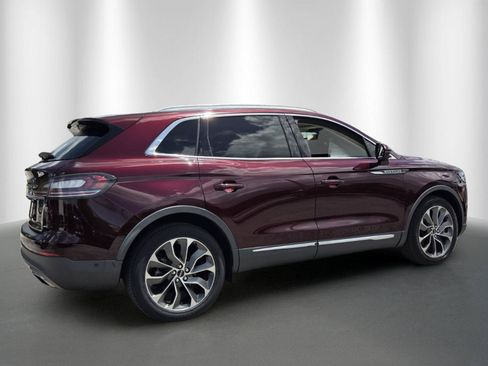 Used 2021 Lincoln Nautilus Reserve FWD image 7