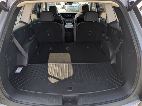 Certified 2026 Hyundai Palisade SEL AWD/4WD image 18
