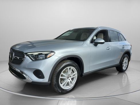 New 2026 Mercedes-Benz GLC 300 4MATIC image 4