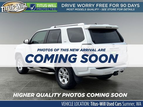 Used 2014 Toyota 4Runner SR5 AWD/4WD image 3