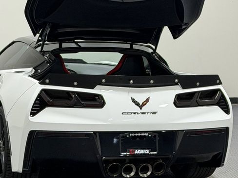 Used 2015 Chevrolet Corvette Stingray Coupe w/ 2LT Preferred Equipment Group image 10