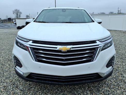 Used 2022 Chevrolet Equinox Premier image 2