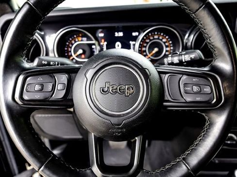 Used 2022 Jeep Wrangler Unlimited Sport AWD/4WD image 17