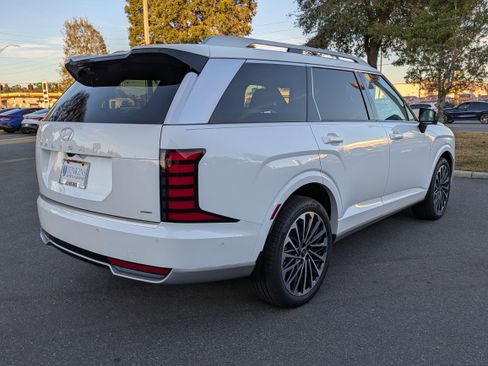 New 2026 Hyundai Palisade Calligraphy image 5