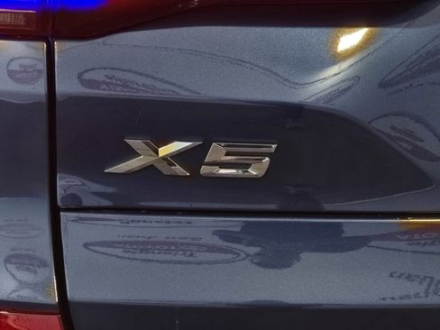 Used 2023 BMW X5 xDrive45e w/ M Sport Package image 11