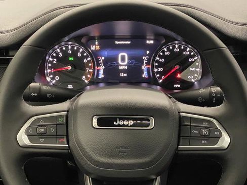 New 2025 Jeep Compass Latitude w/ Sun & Sound Group image 16