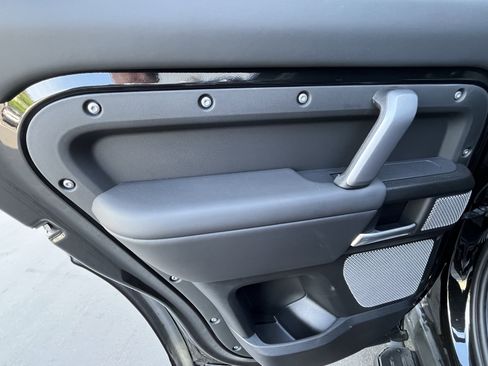 Used 2024 Land Rover Defender 130 Outbound image 26