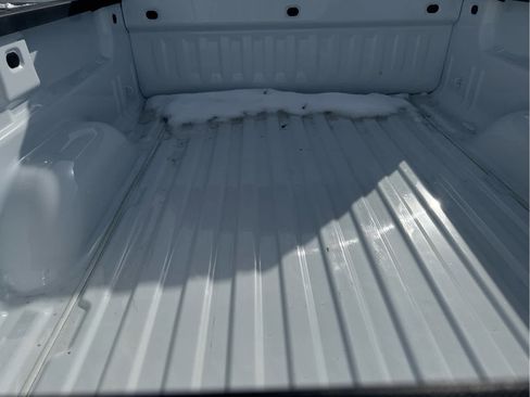 Used 2018 Chevrolet Silverado 1500 LT w/ All Star Edition image 6