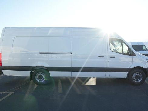 New 2026 Mercedes-Benz Sprinter 2500 image 5