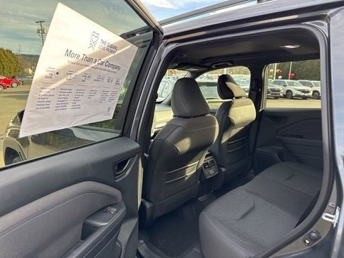 New 2025 Subaru Forester Premium image 17