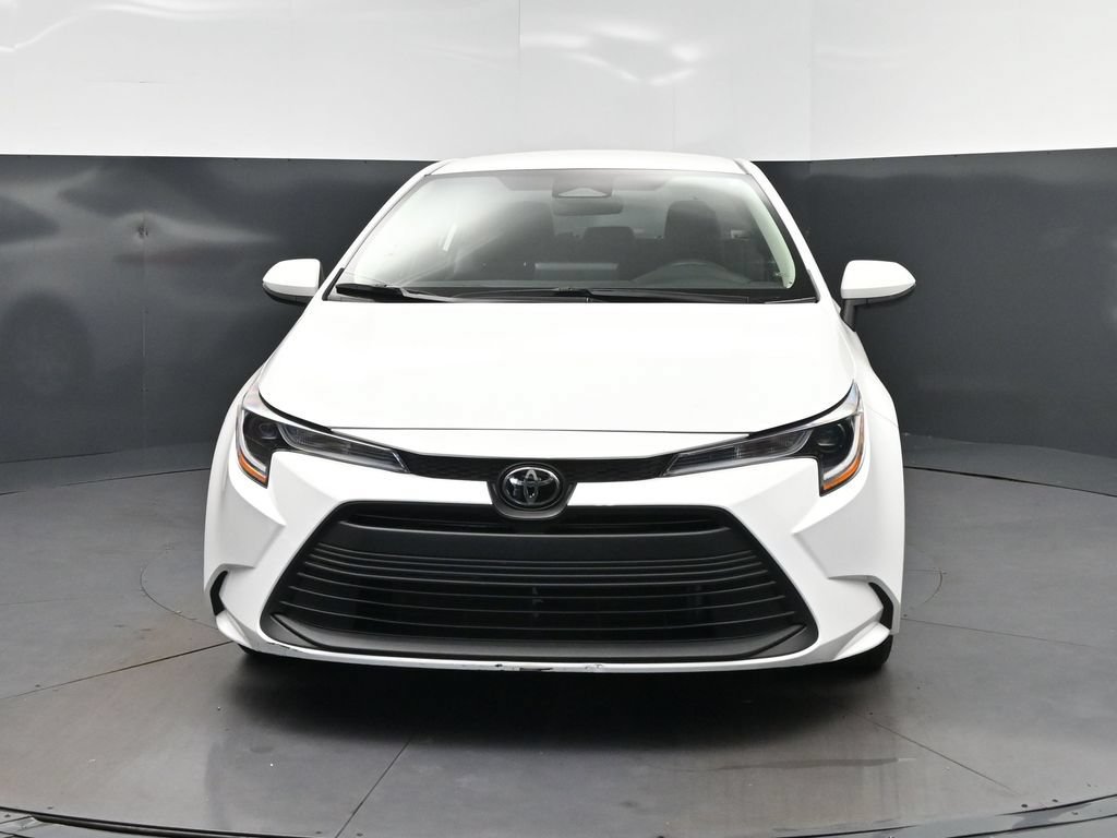 Used 2024 Toyota Corolla LE FWD image 10