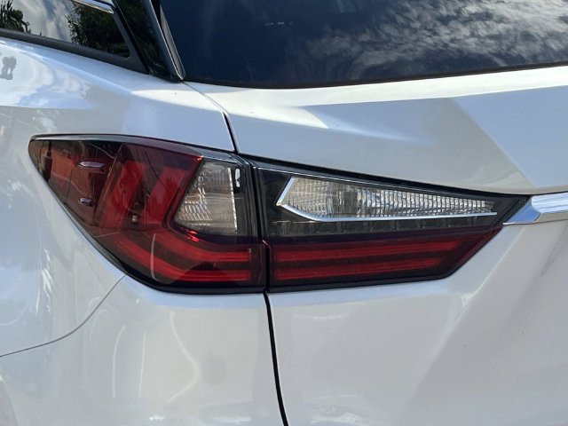 Certified 2022 Lexus RX 350 AWD w/ Premium Package image 10