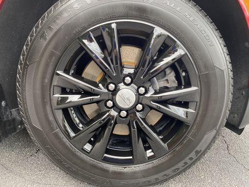 Used 2021 Cadillac XT5 Premium Luxury FWD image 13