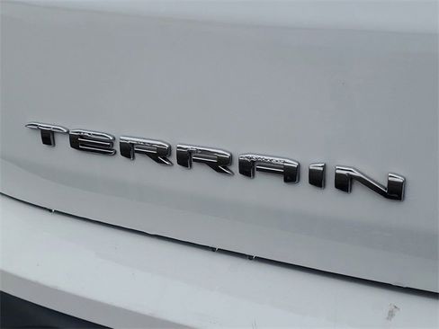 Certified 2024 GMC Terrain SLE image 7