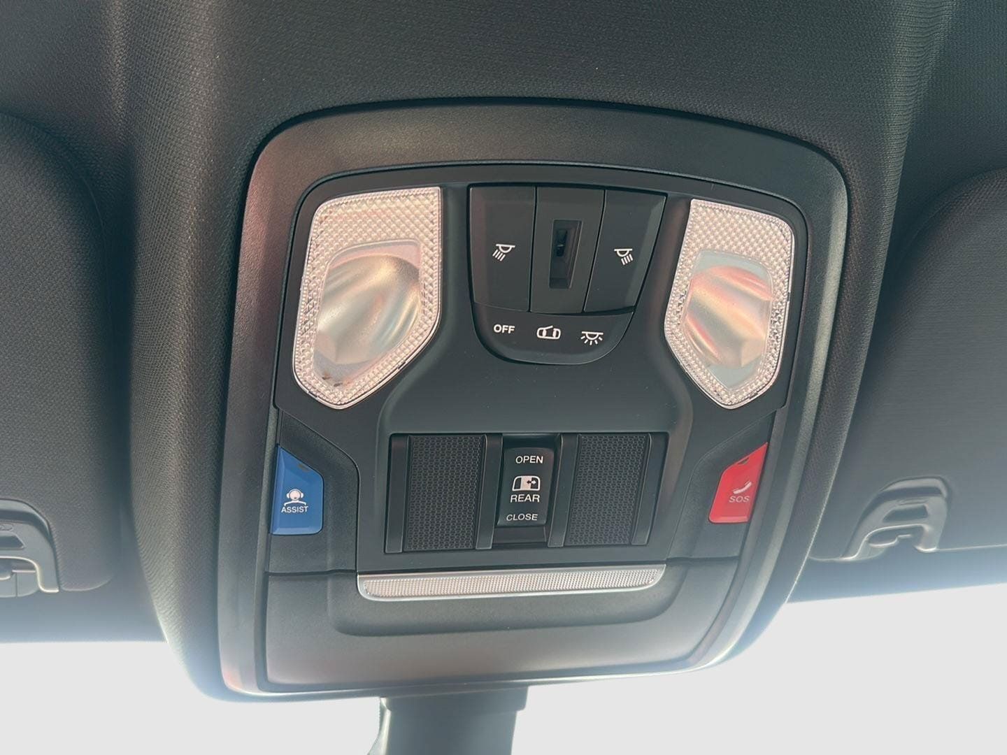 Used 2024 RAM 1500 Big Horn AWD/4WD image 14