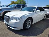 Used 2019 Chrysler 300 Touring L w/ Quick Order Package 22F image 4